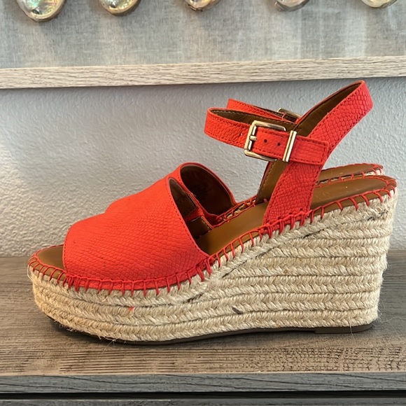 Franco Sarto Espadrille Platform NEW - Picture 2 of 4